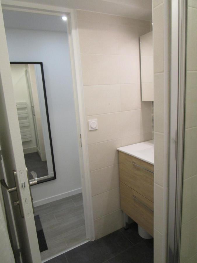 Appartement Coeur De Ville - Saint Germain En Laye - Proche Gare Rer Paris Luaran gambar